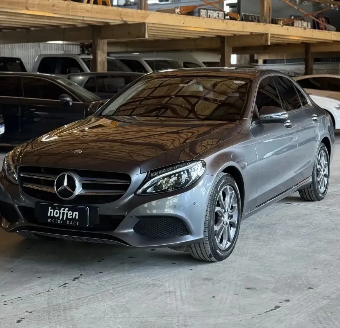 Mercedes-Benz C-Class 2.0 C200 Avantgarde Automatic 184 hp