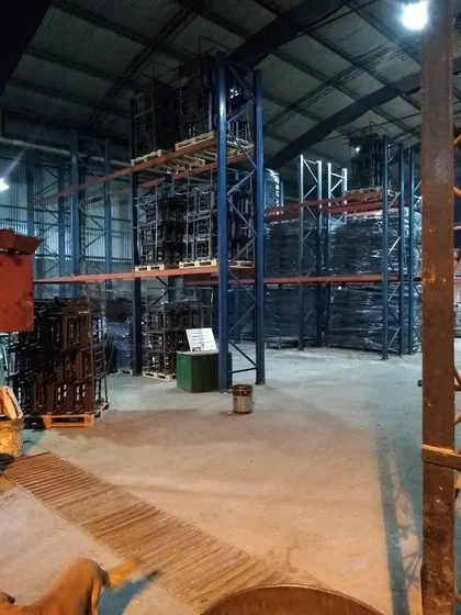 Galpón Industrial En Venta De 2500 M2 