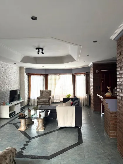 Excelente Chalet/ph Zona Centro Lanus
