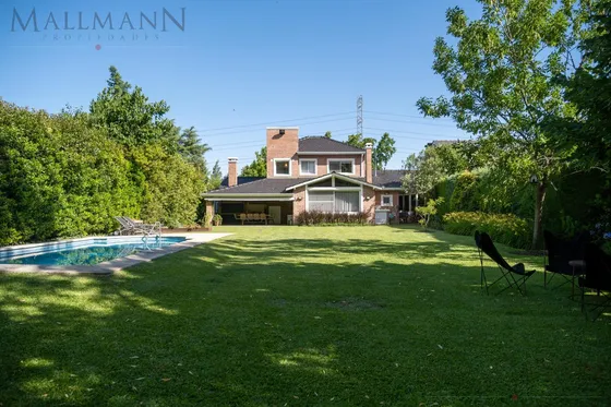 Casa En Venta Apto Crédito, La Masía