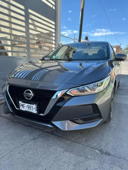Nissan Sentra 1.8 Advance Cvt