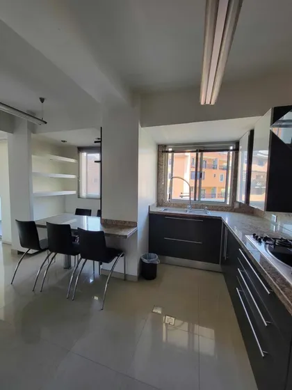 Apartamento Moderno Con Planta 100% En El Parral, Le Parc At