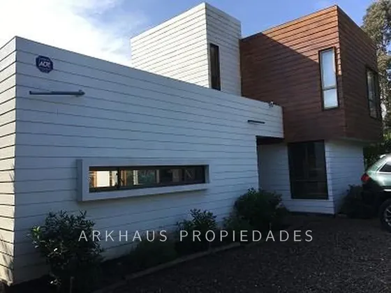 Casa 4d Con Piscina En Condominio Flores De Puyai, Papudo