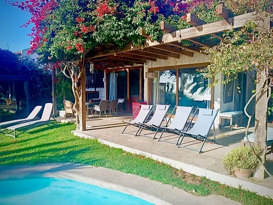 Puerto Velero: 1a Linea, 6 Dormitorios, Quincho, Piscina