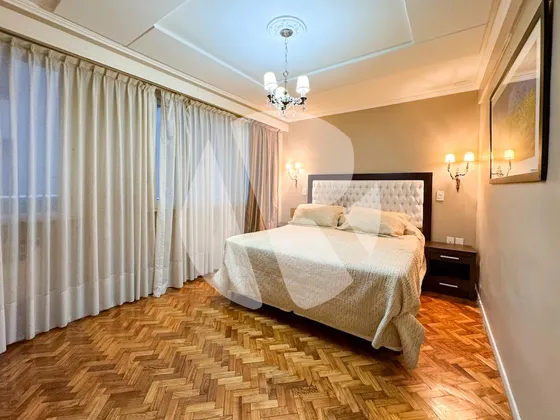 Departamento En  Alquiler De 2 Amb Con Cochera En Recoleta