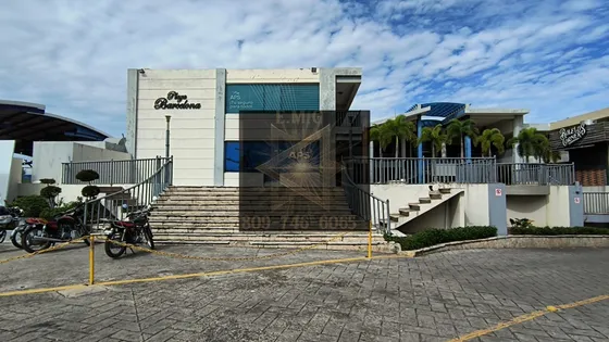 Local Comercial En Plaza Barcelona 