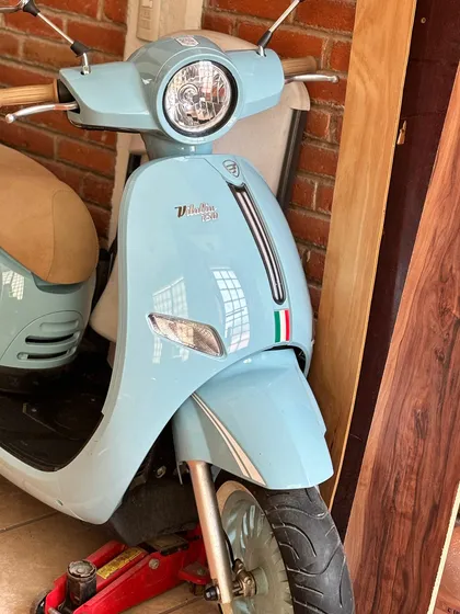 Motoneta Vitalia 150 Modelo 2021 - Vintage Retro