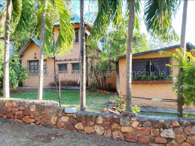 Casa Con Terreno De 1500mts2 Puerto