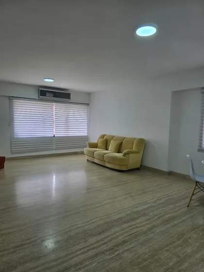 En Alquiler Exclusivo Apartamento En El Rosal. Oa