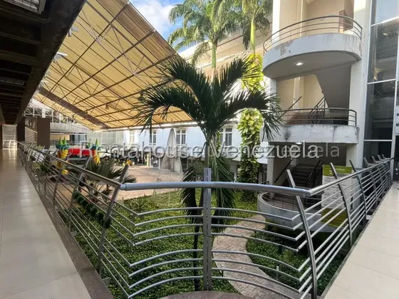 Dennymar, Vende Local Comercial En Excelente Zona De Cabudare La Piedad Posee 40m2 En Optimas Condiciones B6a11256.