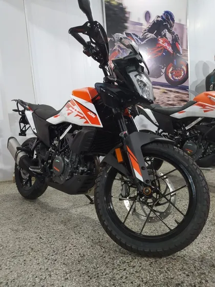 Adventure 250 