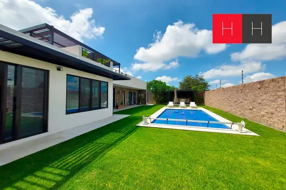 Casa En Venta En Atlixco (metepec)