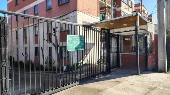 Departamento Amoblado // Av.santa Rosa