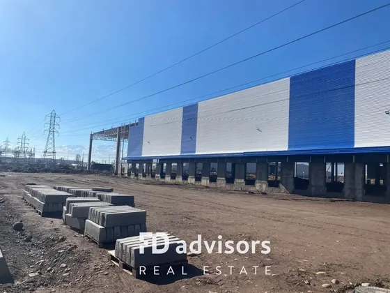 Arriendo De Bodegas En Centro Logístico 7000 M2-san Bernardo