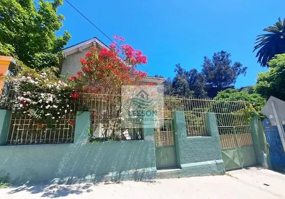 Cerro Merced-venta Casa Amplia 3d/2b Excelente Ubicación