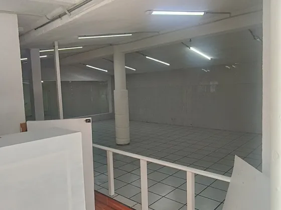 Local Comercial En Renta 