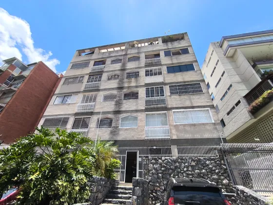 Estupenda Oportunidad En Cumbres De Curumo  25-20725