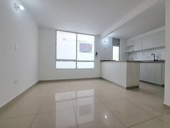 Apartamento En Arriendo En Prados Del Este. Cod A25607