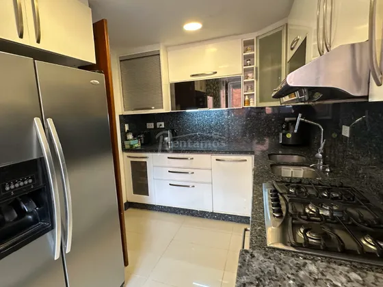 Apartamento En Venta En Benedictinos. Cod V775941