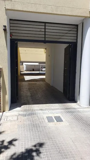 Cochera En Venta - 13mts2  - La Plata