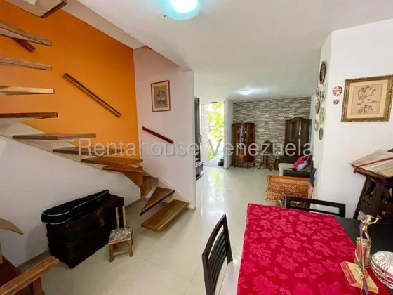 Daniela Linarez Vende Casas Hermosa En Exclusiva Zona Del Este De Barquisimeto Con Amplios Espacios Bellas Areas Comunes Para Disfrutar Y Conectada A Planta Electrica                                  