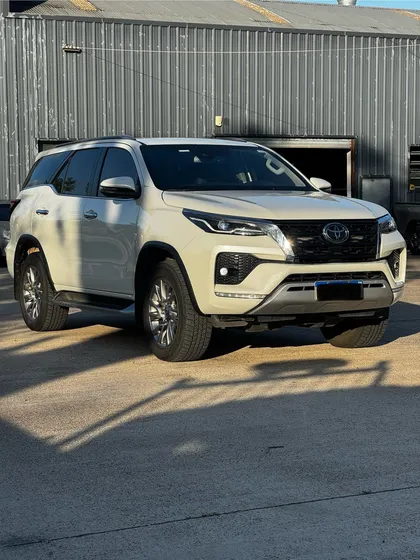 Toyota Sw4 2.8 Srx 204cv 4x4 7as Mt