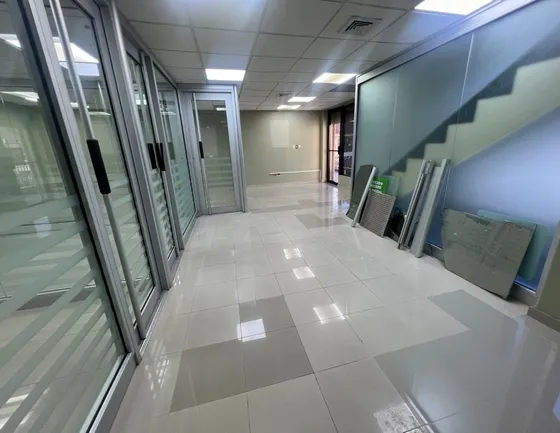 Local Comercial En Alquiler En Piantini 128 Metros