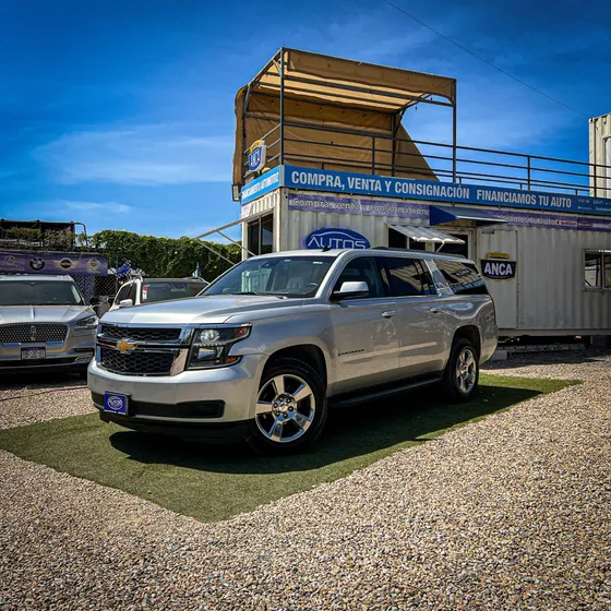 Chevrolet Suburban 5.4 Lt Piel Cubo At