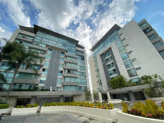 Bello Moderno Apartamento Venta En Lomas De Las Mercedes 2425854 Ijp