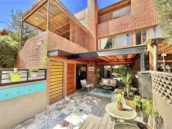 En Condominio: Estoril - Charles Hamilton 
