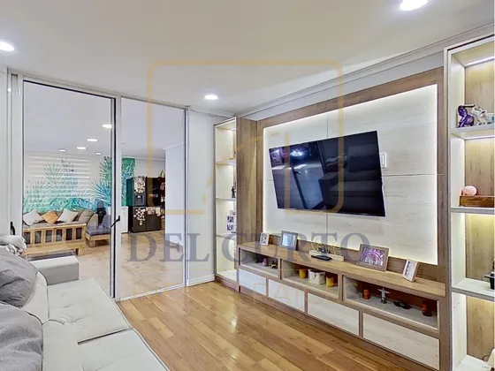 Excelente Casa Remodelada Con Magnifica Sala De Estar