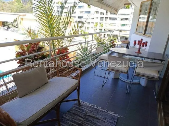 Apartamento En Venta Ubicado En Los Samanes