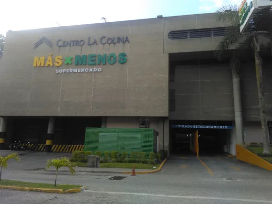 Se Alquila Local Comercial En San Antonio De Los Altos Cc La Colina Rz