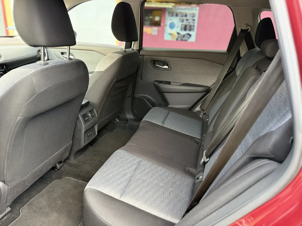 Nissan X-trail 2023 2.5 Advance 2 Row Cvt