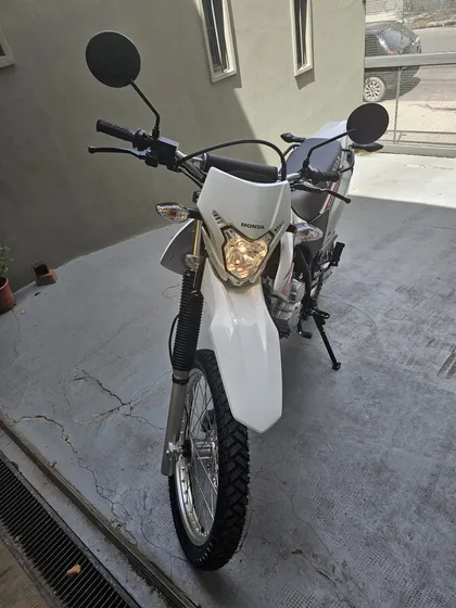 Honda Tornado 250 2024