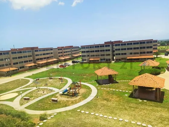 Venta Apartamento En Urbanización Pueblo Nuevo, Isla De Margarita