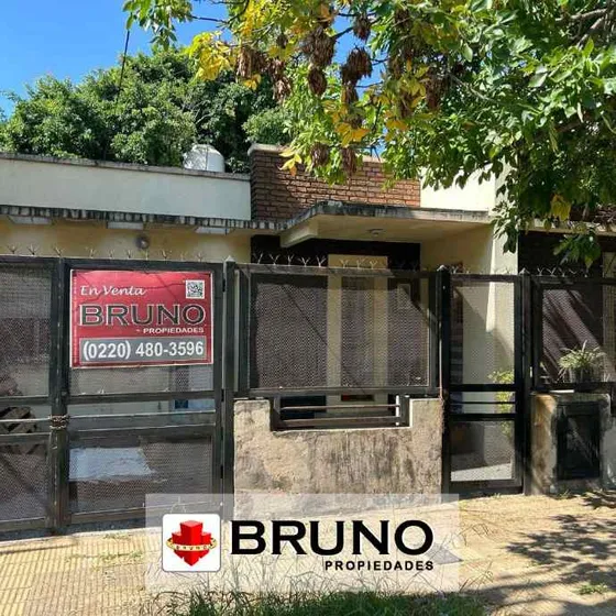 Casa En Venta En Moron Sur
