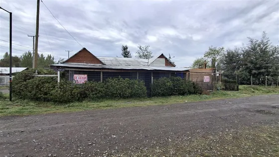 Casa En Venta De 3 Dorm. En Longaví