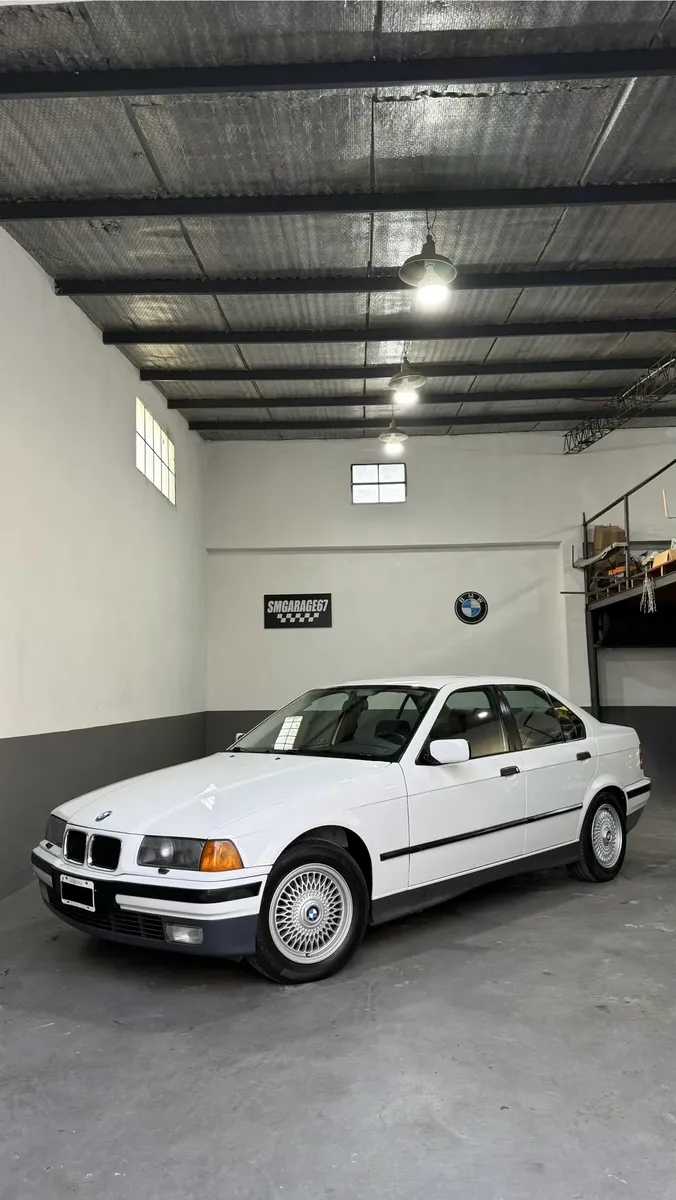 BMW Serie 3 2.5 325i Sedan