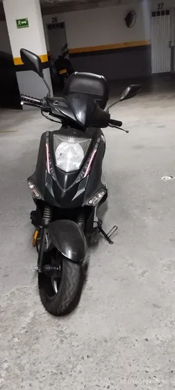 Auteco Twist Mod. 2019 - Km 2019 - Única Dueña