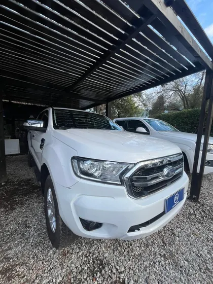 Ford Ranger Dc 4x4 Xlt At 3.2 Ld
