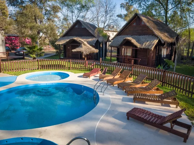 Cabañas En Gualeguaychu A 30 Metros Del Rio  