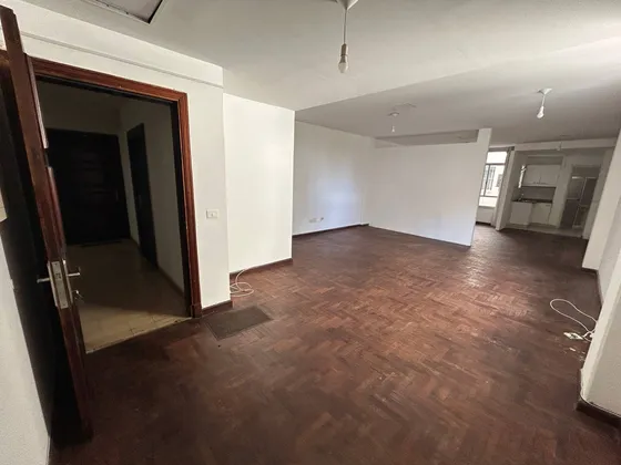 Alquiler - Apartamento Amplio 59 M2 Con Un Dormitorio En Centro - Av. Uruguay Y Paraguay