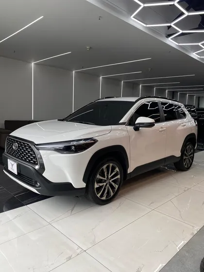 Toyota Corolla Cross 2.0