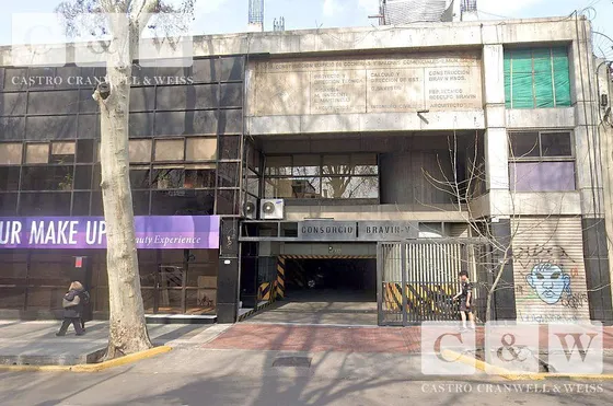 Edificio Bravin - V | 13 Cocheras Cubiertas Fijas En Venta | Zona Mendoza