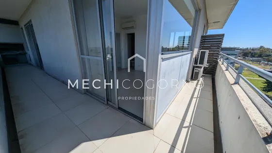 Departamento En Condominio Civis Venta 2 Ambientes Toillete Y Habitación En Suite Cochera Y Balcon