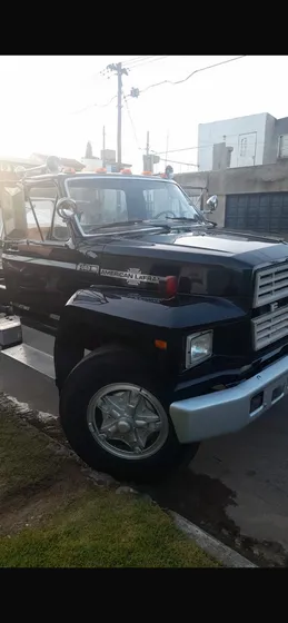 Ford 700(ex Bombero) Americano.motor Detroit V8 Turbo Diesel