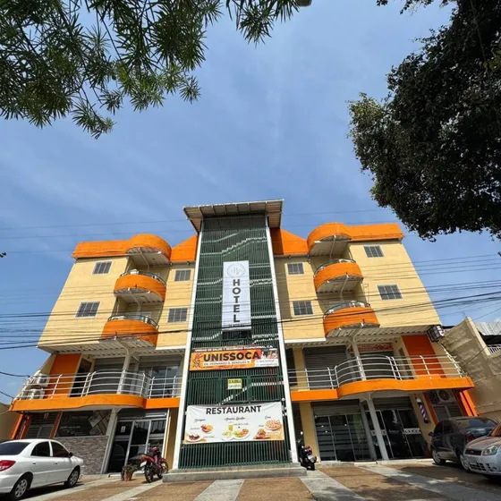 Venta De Hotel En El Centro De Barinas Avenida Sucre Am 