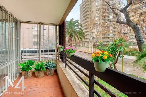Departamento En Venta De 3 Dorm. En Las Condes