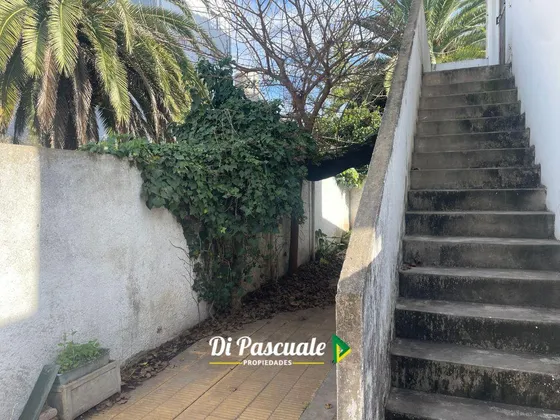 Venta Apto Crédito Hipotecario Ph 3 Ambientes Con Patio - Moreno Centro
